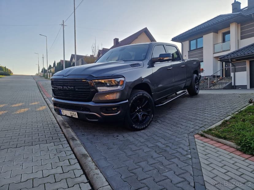 Dodge Ram 1500 5.7 V8 Hemi Bighorn - 2022