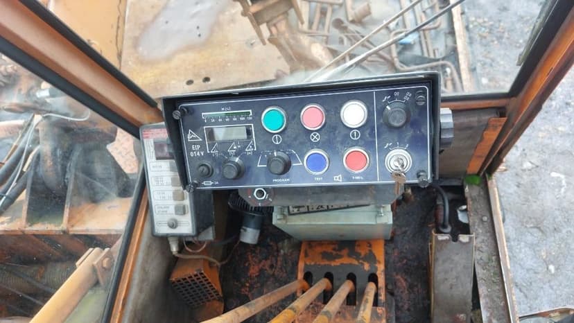 Prodám Tatra Jeřáb AV 14