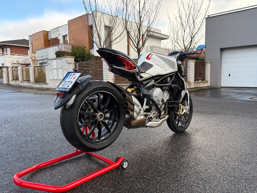 MV Agusta Brutale 800 2014