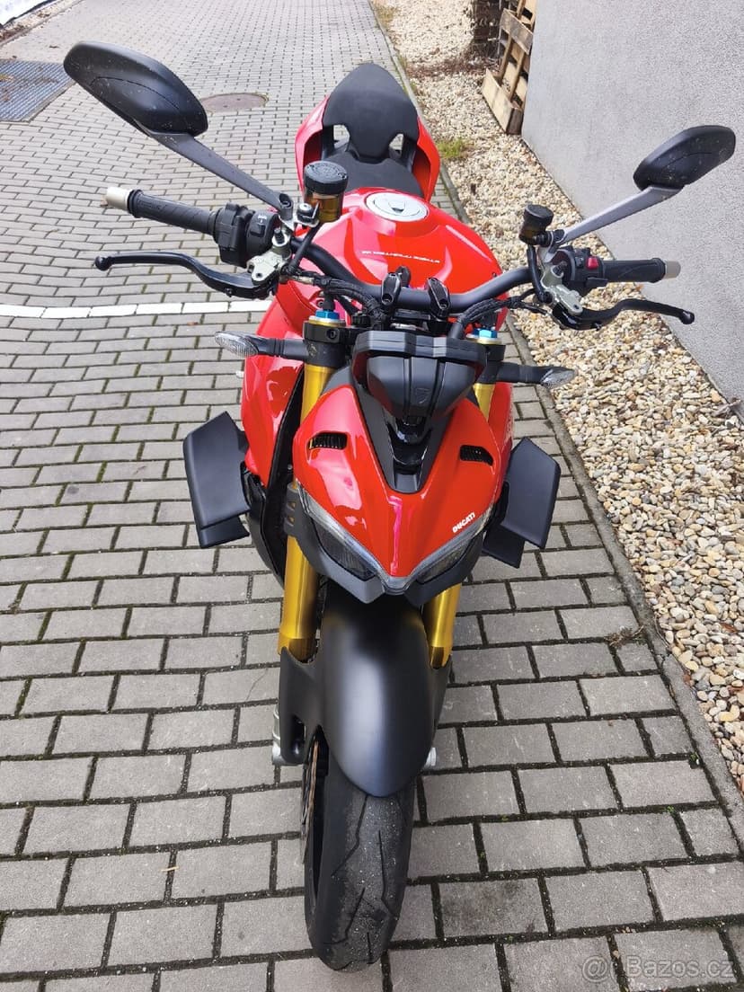 Ducati Streetfighter V4S