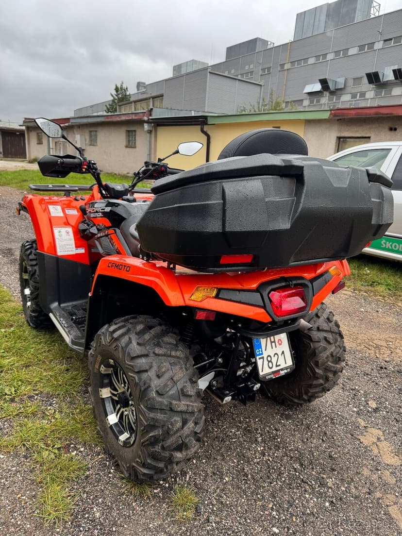 Čtyřkolka gladiator X520l