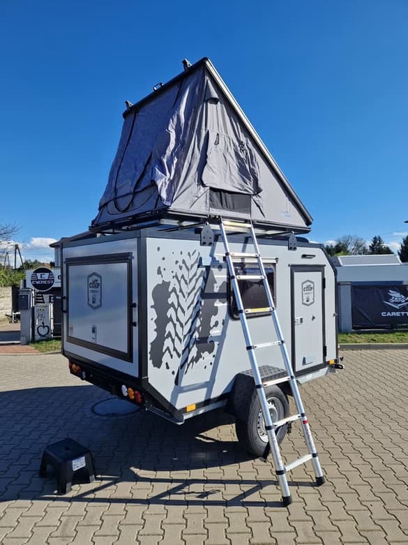 Karavany Everest Off-Road MT Camp