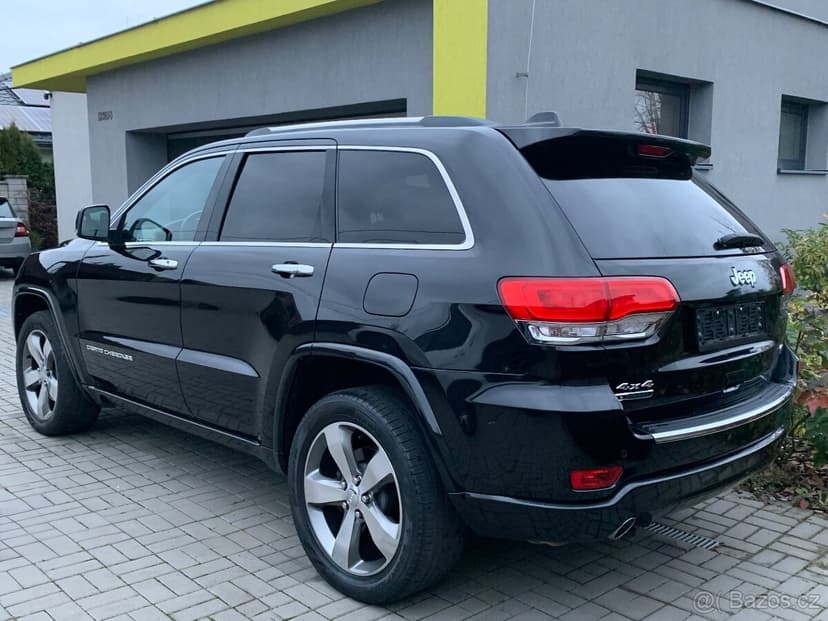 Jeep Grand Cherokee 3.0 CRDi OVERLAND 129tkm