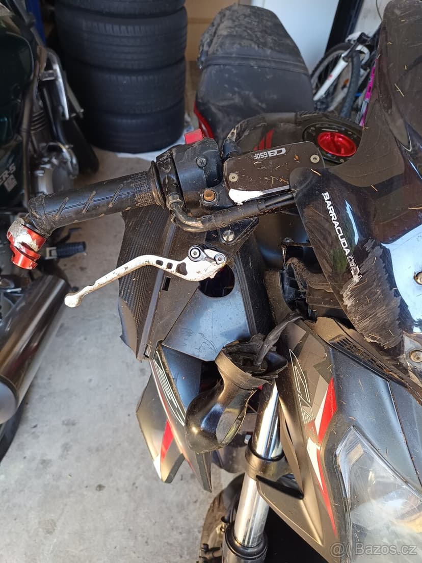 Honda CB 650F na náhradní díly