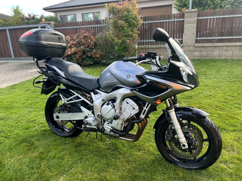YAMAHA FZ6 S2 Fazer rok 2006