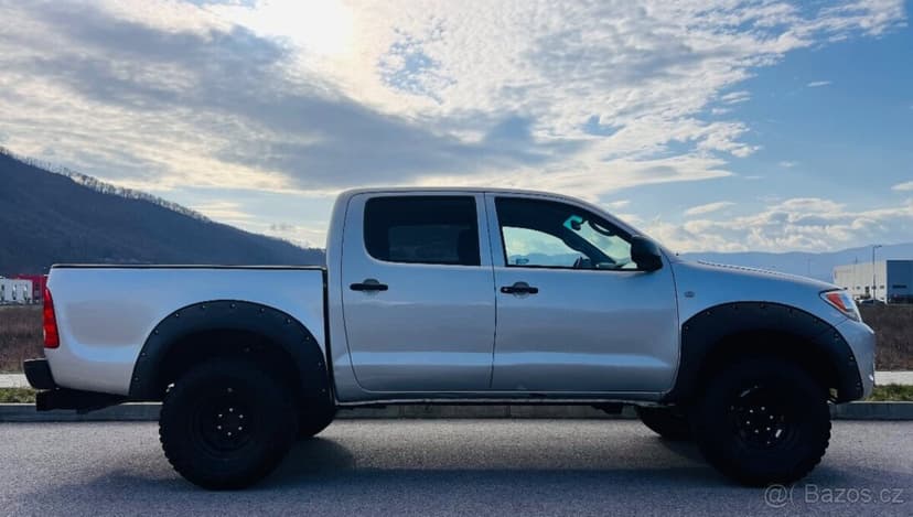 Toyota HILUX 2.5D-4D 4X4 PICK UP