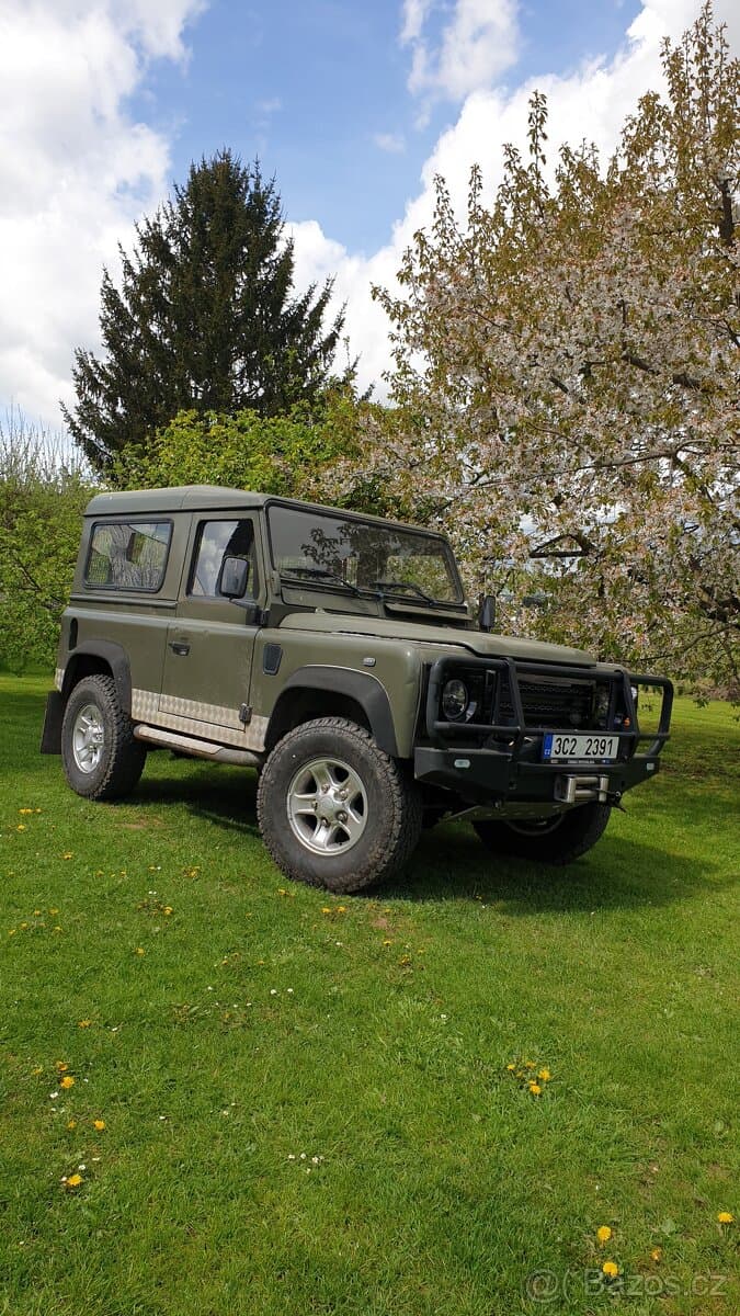 Land Rover Defender 90,, 2,5 Td5,, 90 KW,