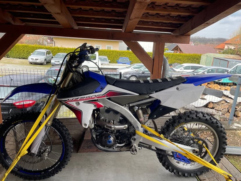 Yamaha YZF 450