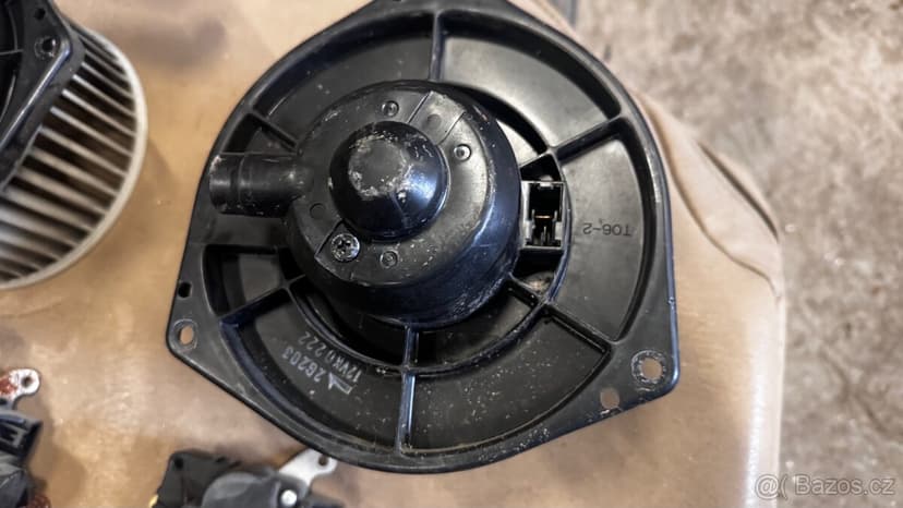 Nissan Patrol y61 díly topení a ventilace