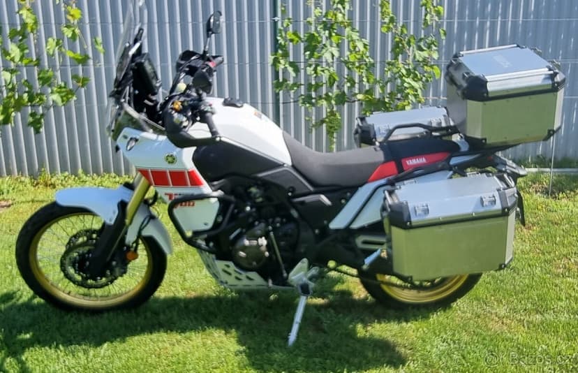 Tenere 700 Rallye najeto 300km