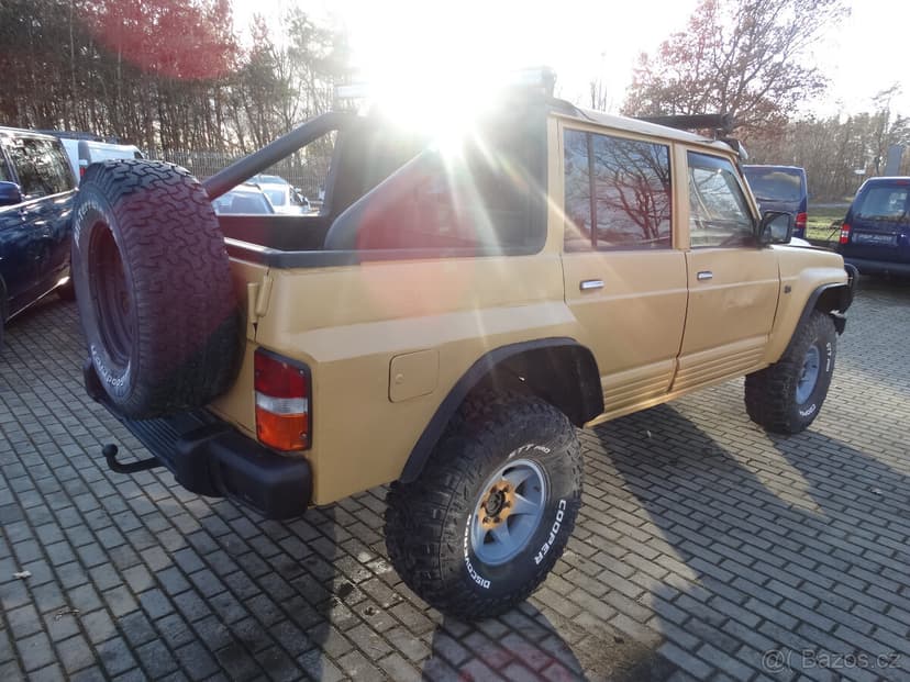Nissan PATROL 2.8TD PICKUP RARITA EXPEDIČNÍ ÚPRAVA PO SERVI