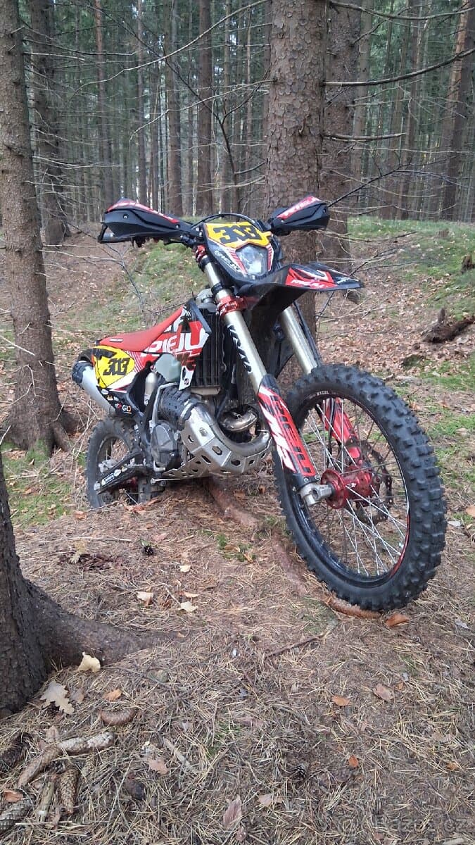 Rieju MR 300 PRO 2024 –  nový píst, připravená na sezónu