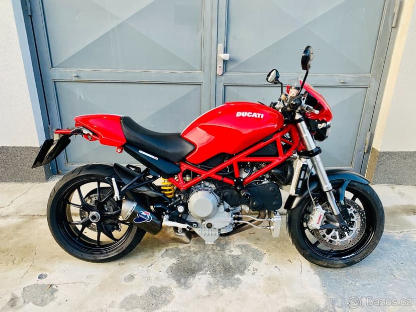 Ducati Monster S4R, možnost splátek a protiúčtu