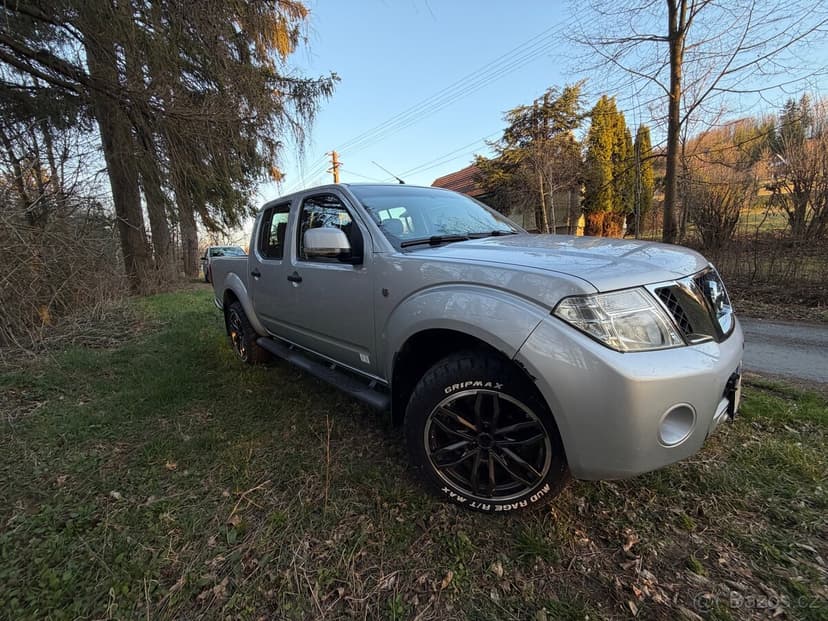 Nissan Navara D40