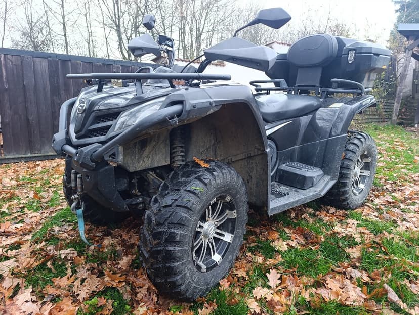 CF MOTO Gladiátor X520L