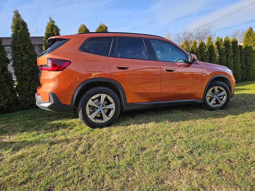Téměř nové BMW X1 XDrive 30E
