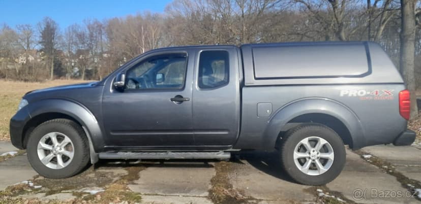 Nissan Navara King Cab 2,5 TD