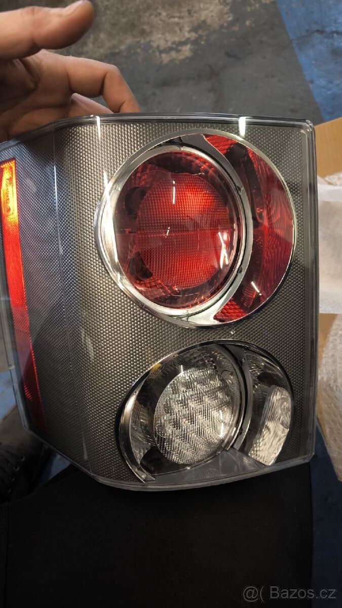 Zadní světlomet Range Rover L322 - nový