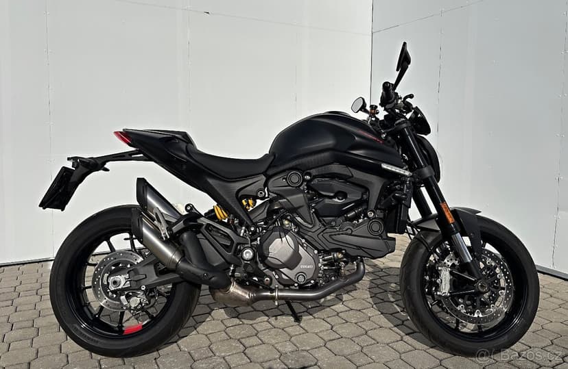 Ducati Monster+, r.v.2022, najeto pouze 896 km, odpočet DPH