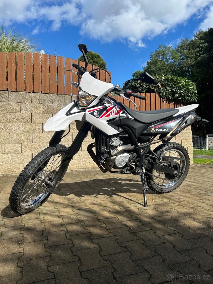 Yamaha WR 125R