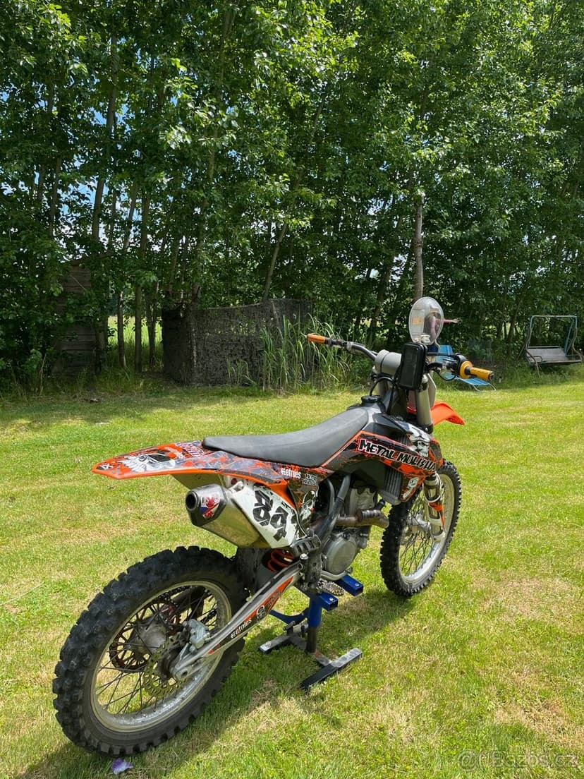 KTM SX-F 250 4 stroke 2017  stříkačka startér