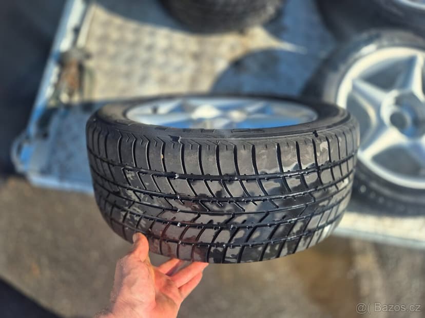 Kola alu Ford Sierra D OHC