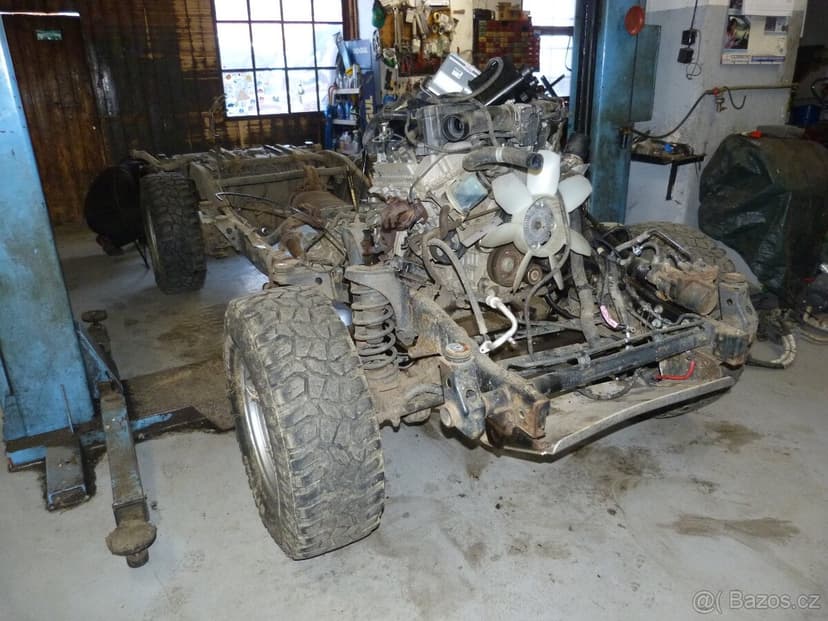 Toyota Land Cruiser GR J76 NAHRADNI DILY 4,0 199 kw