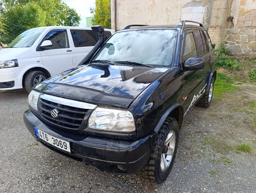 Grand Vitara 4X4 r. 2004 2.0 benzín