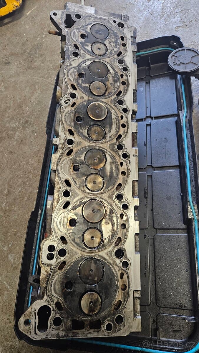 Hlavy válců  RD28T Nissan Patrol