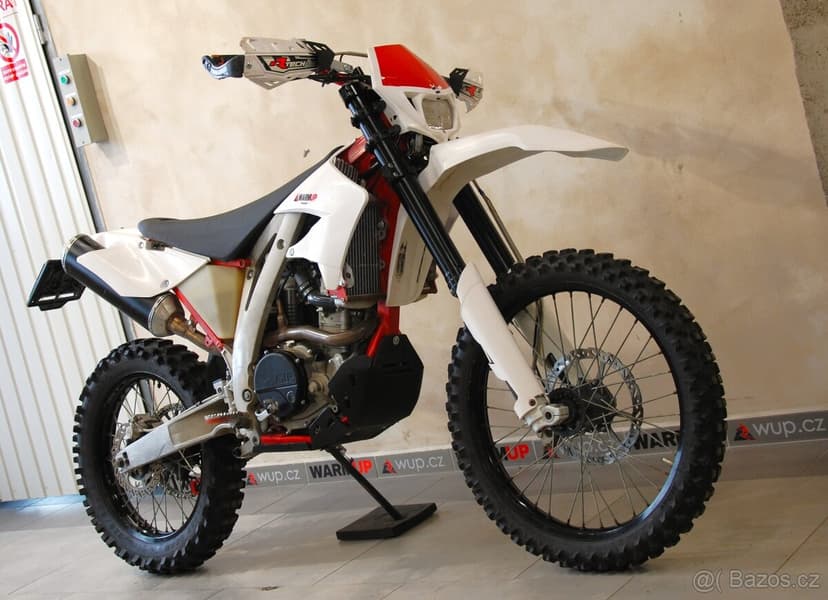 AJP PR5 250 Enduro - VÝPRODEJ