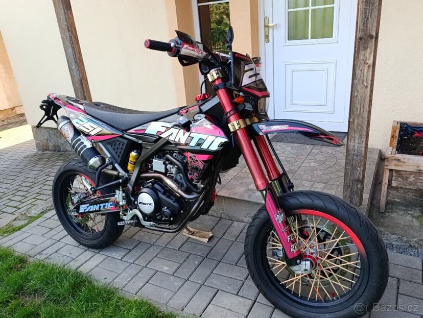 Fantic XMF 125 Motard