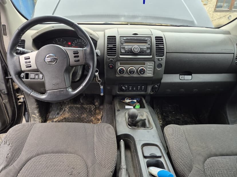 NISSAN NAVARA - prodej použitých náhradních dílů z vozu
