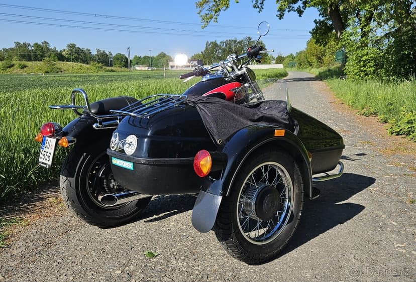Triumph speedmaster sidecar