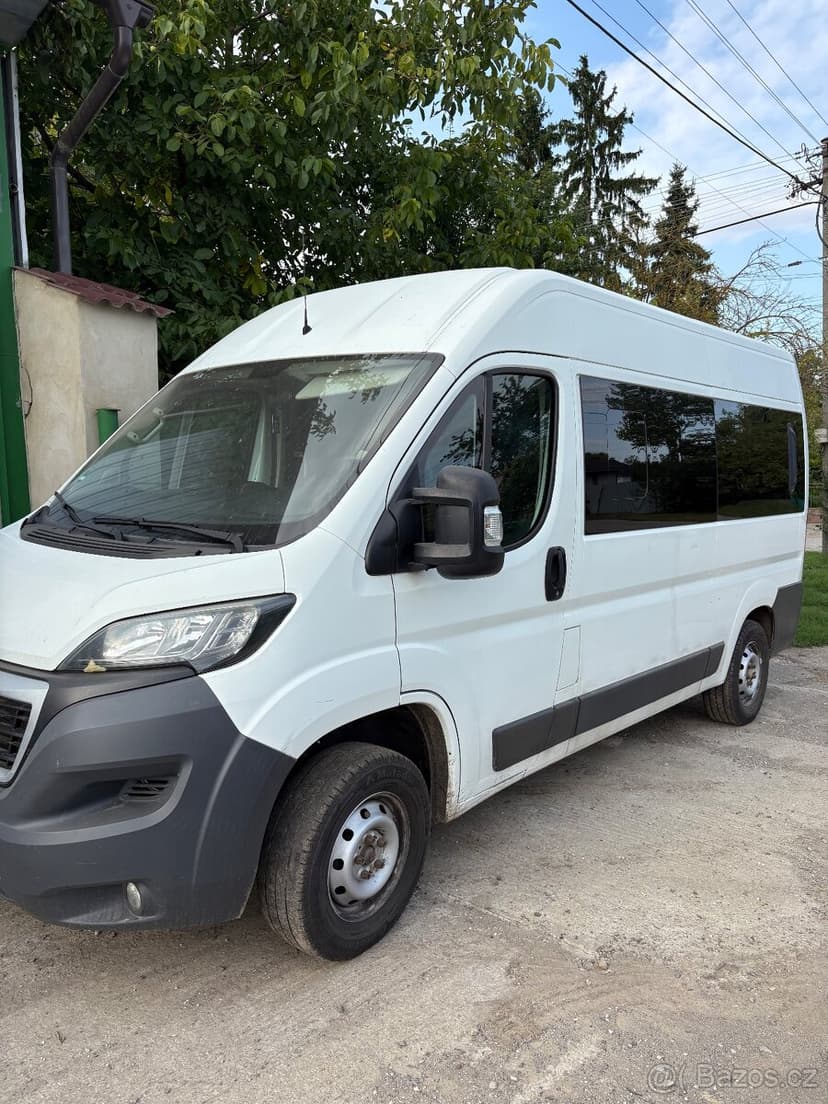 Peugot Boxer 9miestny