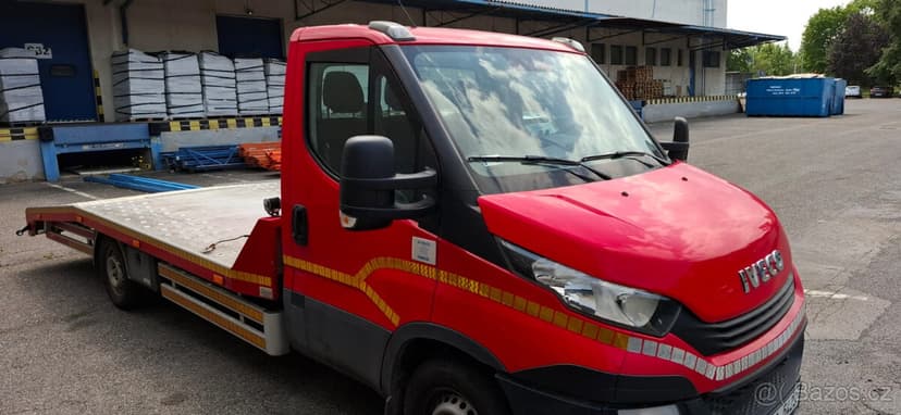 IVECO DAILY odtahovka 3,0hpt r.v 5/2019