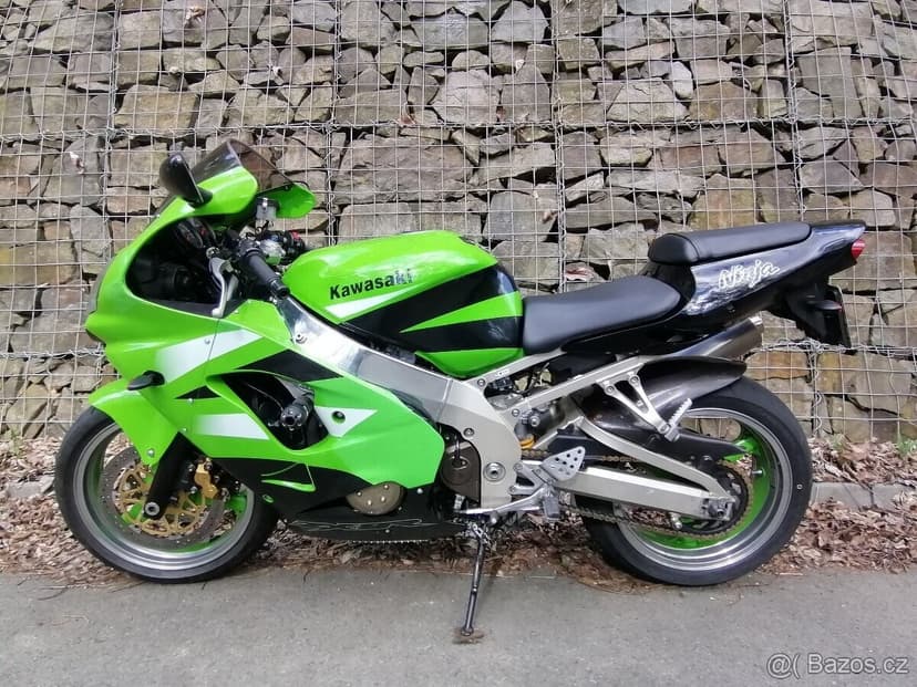 Kawasaki zx9r ninja