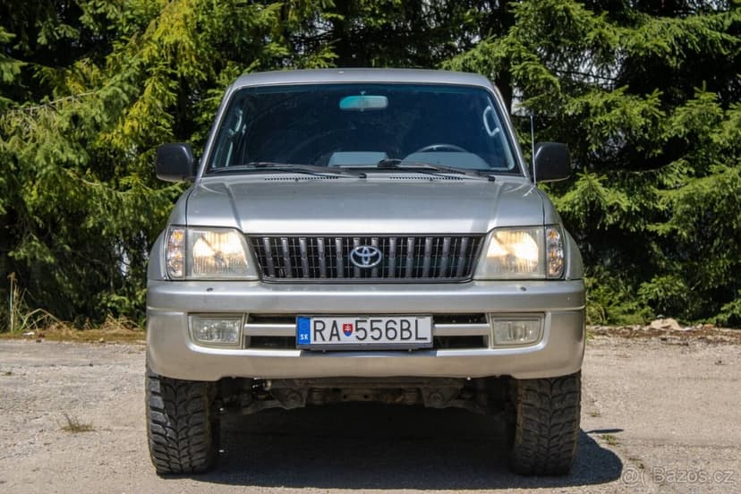 Toyota Land Cruiser.