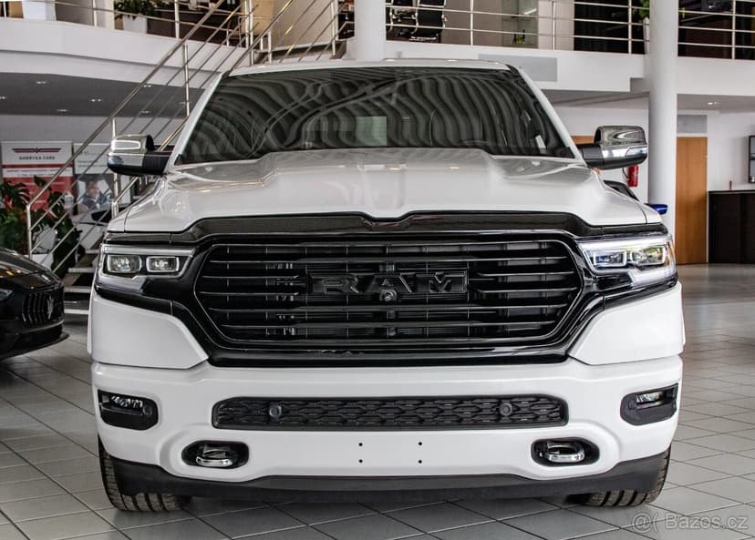 RAM 1500 Crew Cab Limited