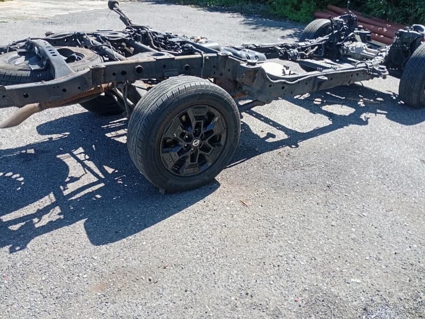 NISSAN NAVARA D23 RV 2021 NA RV 2014-2025 RÁM AUTA S NÁPRAVA