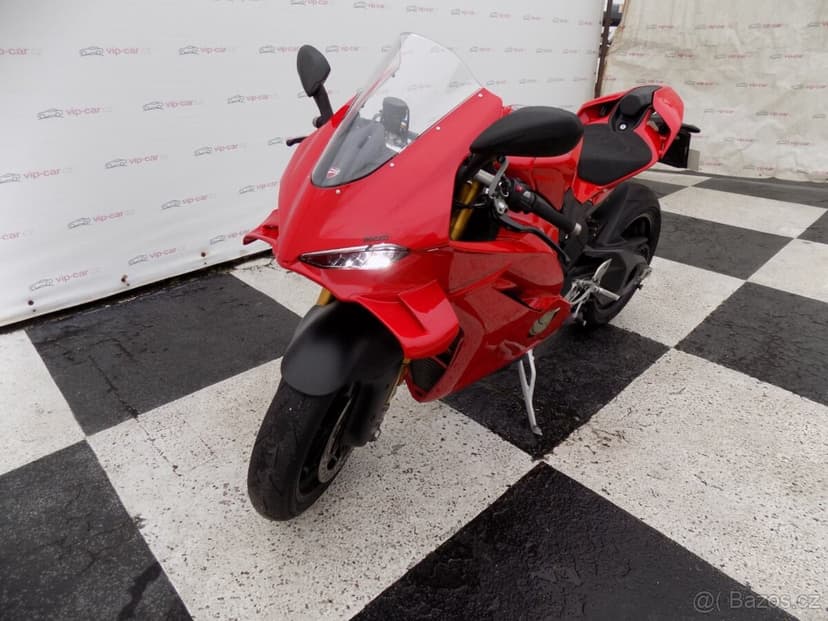 Ducati Panigale V4 S 1.Majitel ČR/TOP-Stav/DPH/
