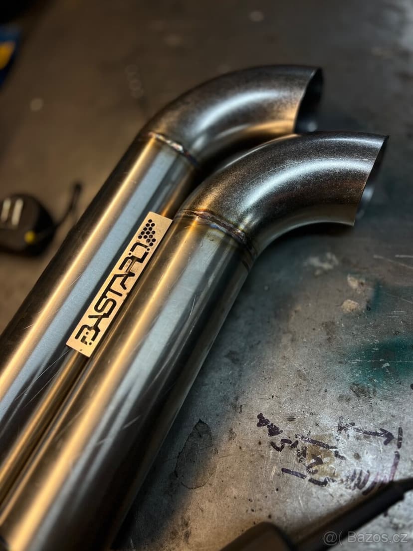 Nerezový sportovní výfuk