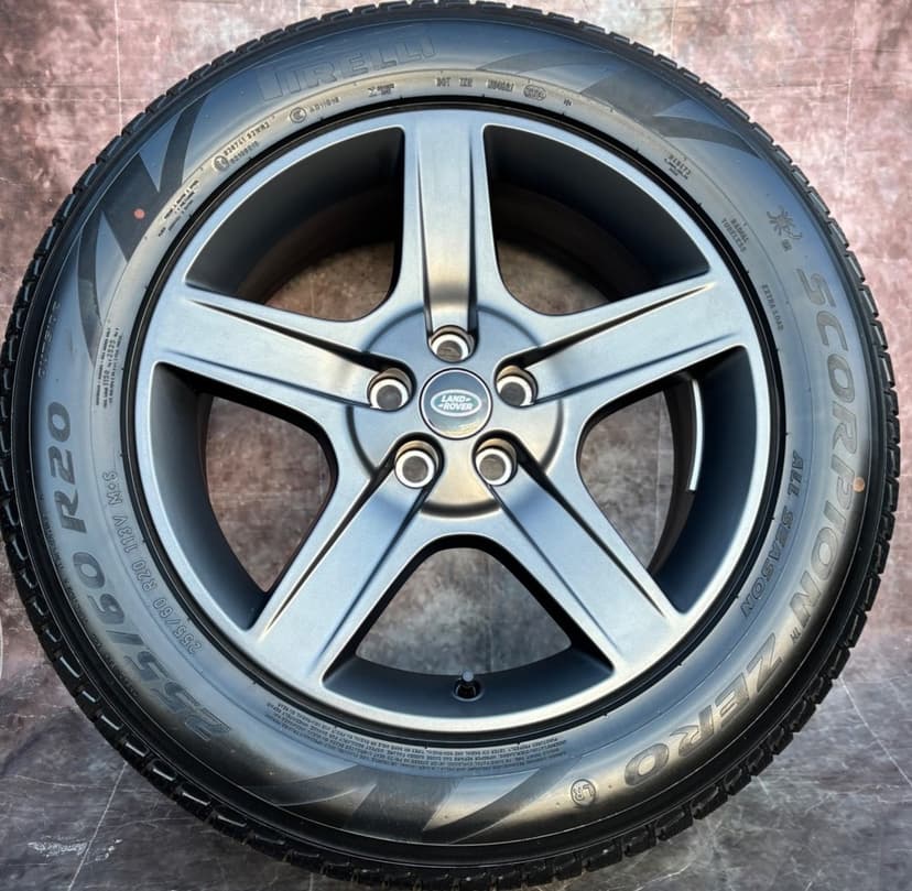Originální alu kola Land Rover Defender 255/60R20