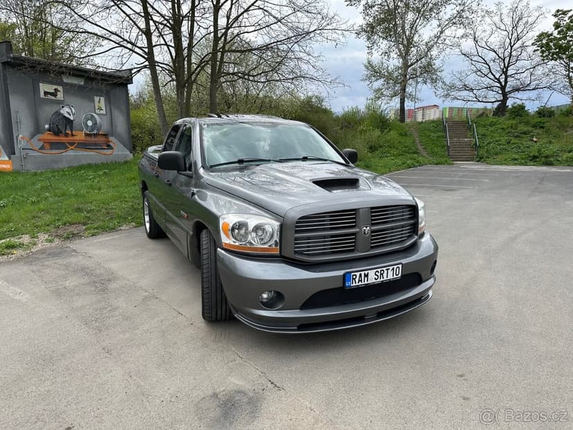 Dodge Ram SRT-10