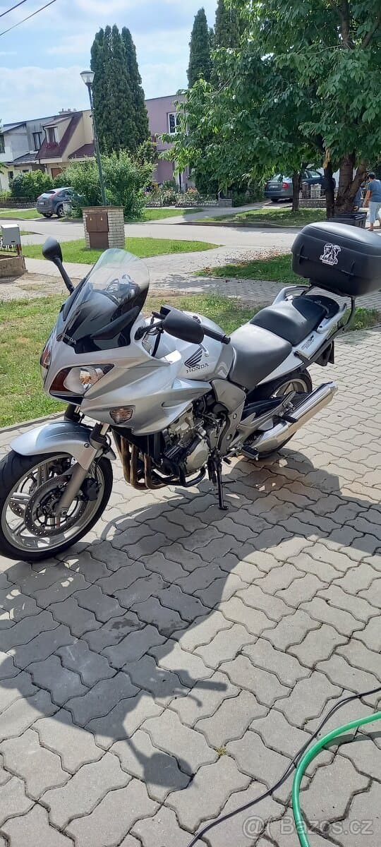 Honda CBF 1000