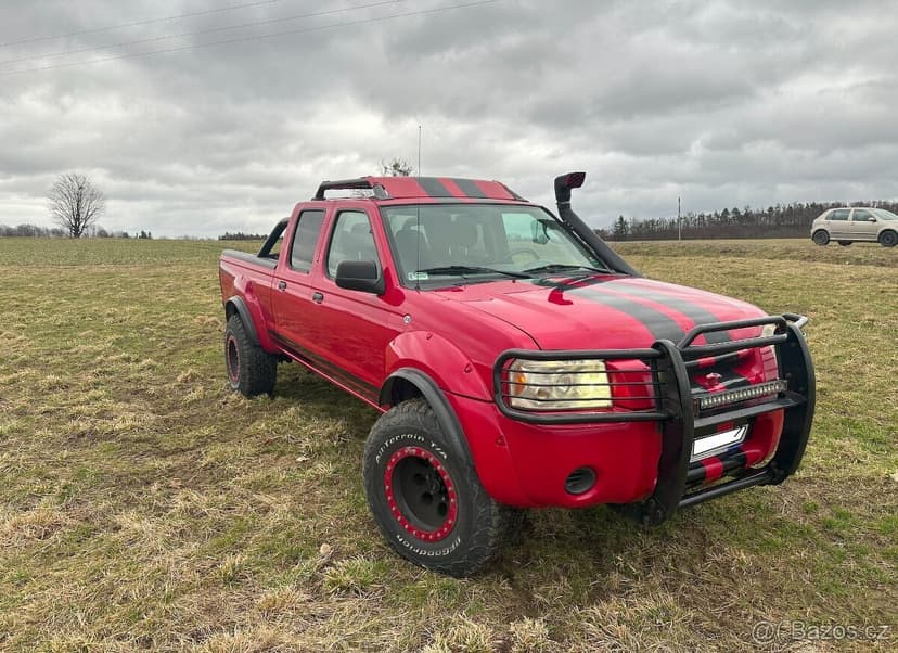 Nissan, Frontier, 3,3, 157 KW