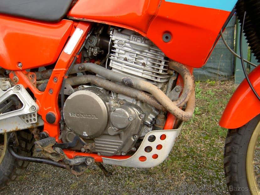 Honda NX650 Dominator