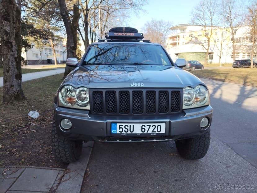 Grand Cherokee wk, hemi 5,7, 240 kw, 2006.