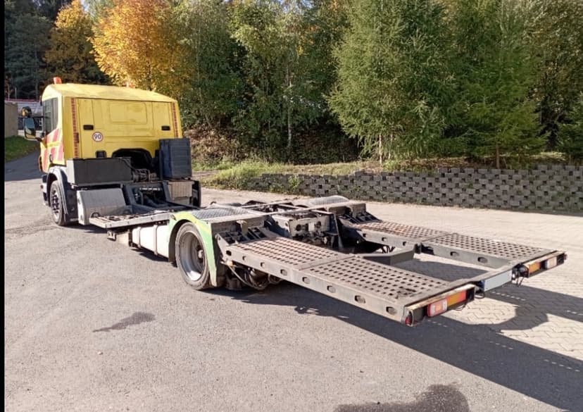 Scania odtahovka LKW