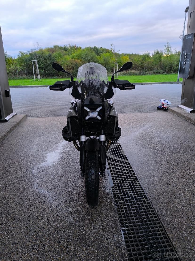 BMW R 1300 GS,  NOVE NAJEZD 500Km