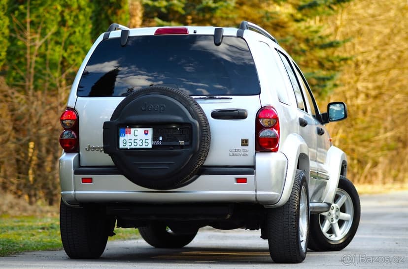 JEEP CHEROKEE 2.8 CRD 120kW LIMITED 4x4- IT- bez korózie